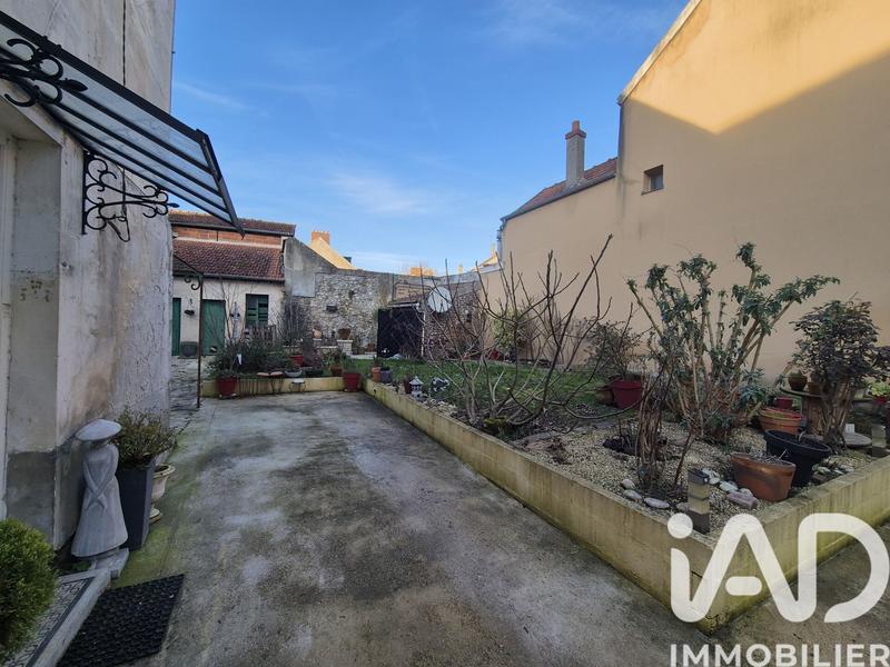 Maison - 101 m² - 5 pièces