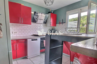 Maison - 94 m² - 4 pièces