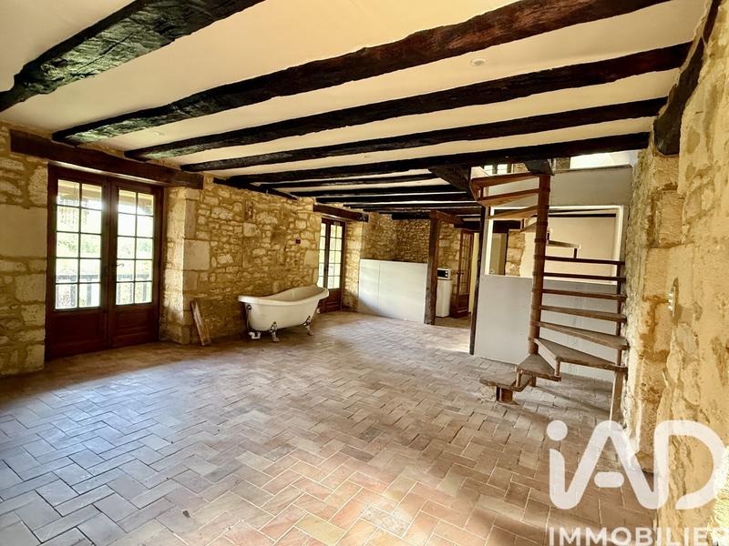 Maison - 185 m² - 8 pièces