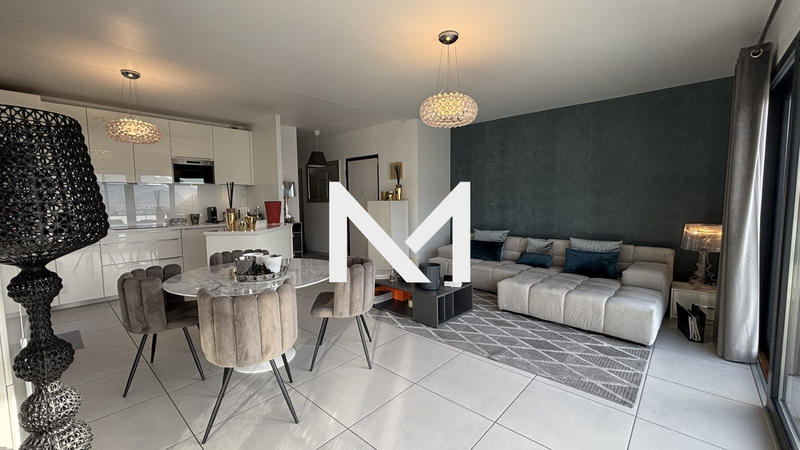 Appartement - 115 m² - 4 pièces