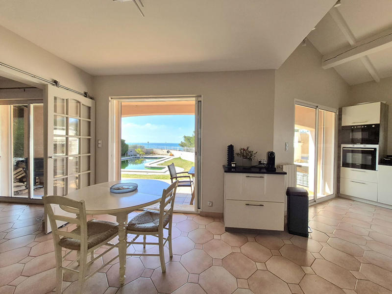 Maison - 145 m² - 5 pièces