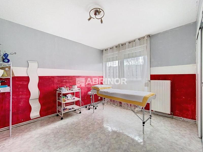 Maison - 92 m² - 4 pièces