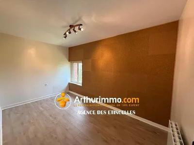 Maison - 212 m² - 7 pièces