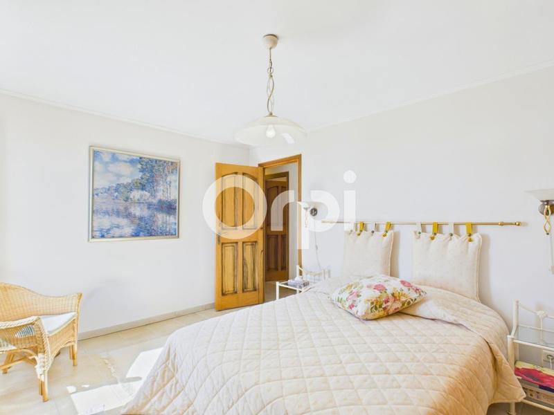 Villa - 200 m² - 5 pièces