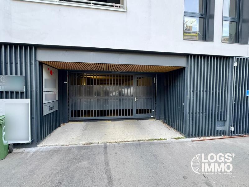 Parking / Garage - 14 m²
