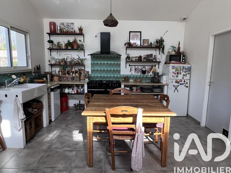 Maison - 102 m² - 5 pièces