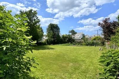 Terrain constructible - 700 m²