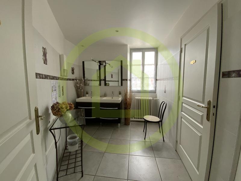 Maison - 540 m² - 20 pièces