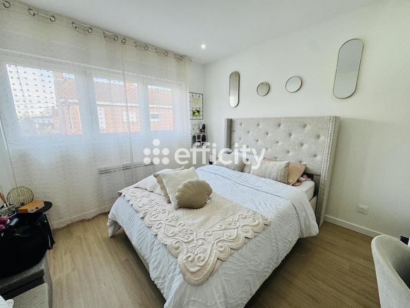 Maison - 104 m² - 6 pièces