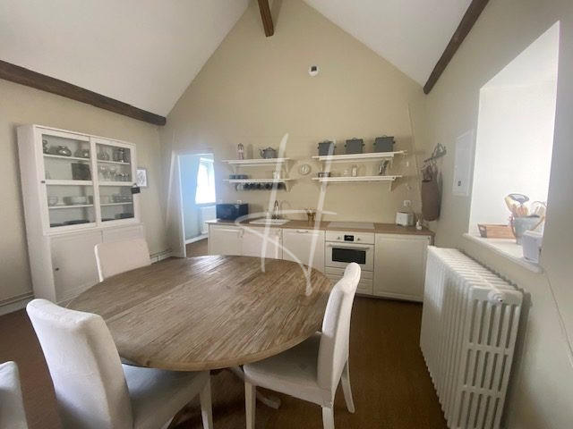 Appartement - 101 m² - 4 pièces