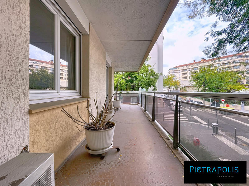 Appartement - 74 m² - 3 pièces