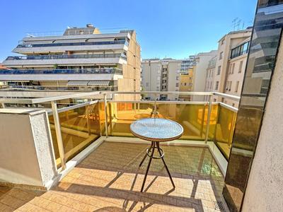 Studio - 35 m² - 1 pièce