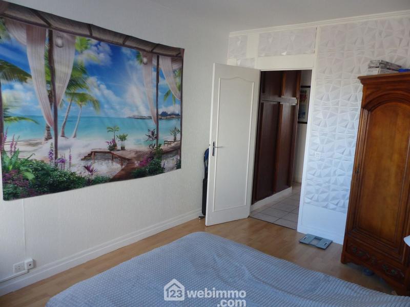 Appartement - 99 m² - 5 pièces