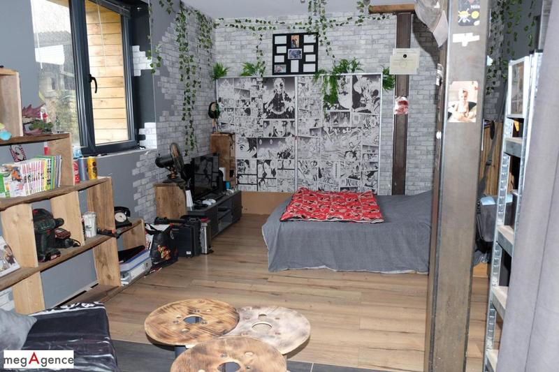 Propriété - 190 m² - 6 pièces