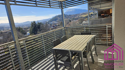 Appartement - 100 m² - 4 pièces