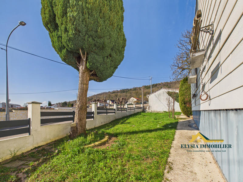 Maison - 101 m² - 4 pièces