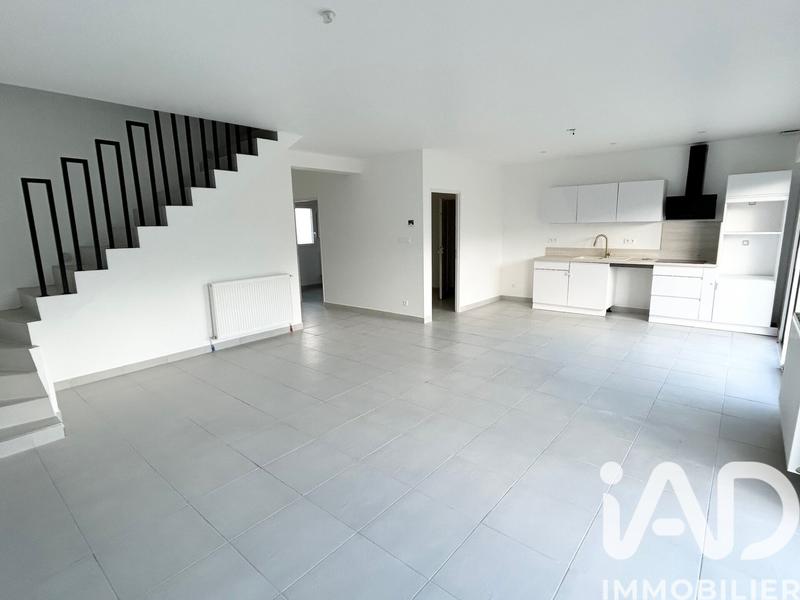 Maison - 90 m² - 4 pièces