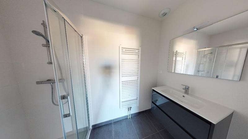 Appartement - 94 m² - 4 pièces