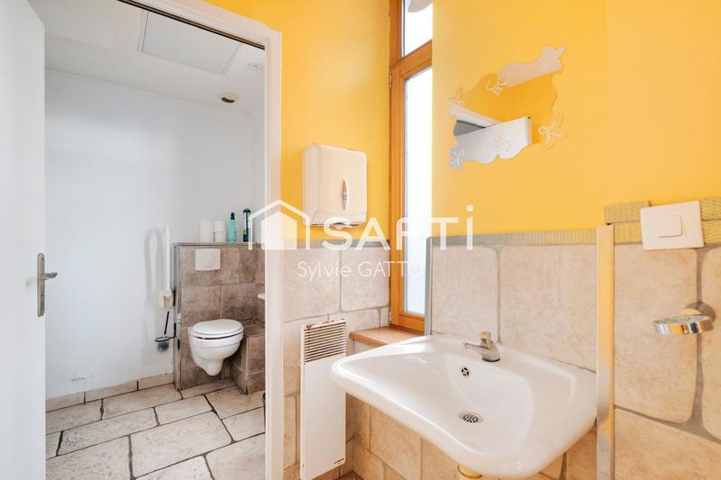 Local commercial - 60 m² - 2 pièces