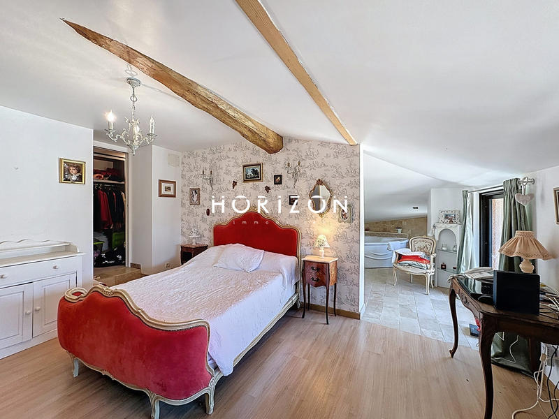 Ferme - 267 m² - 10 pièces