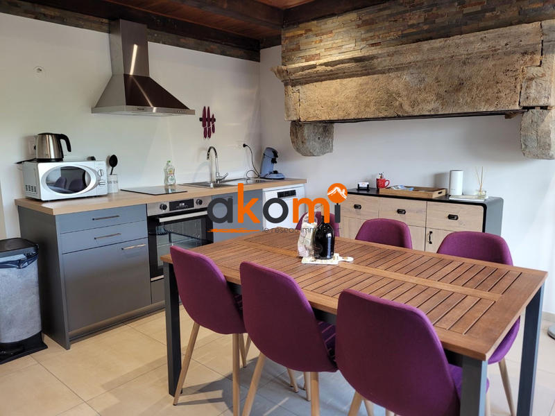 Maison - 422 m² - 6 pièces