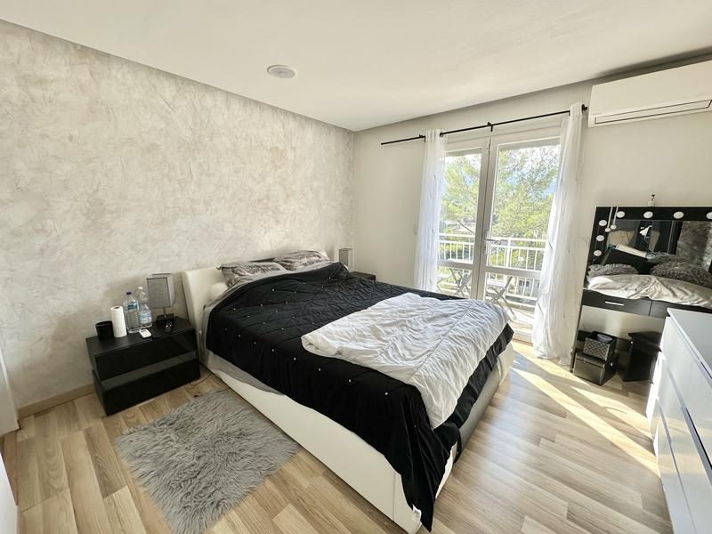 Maison - 216 m² - 7 pièces