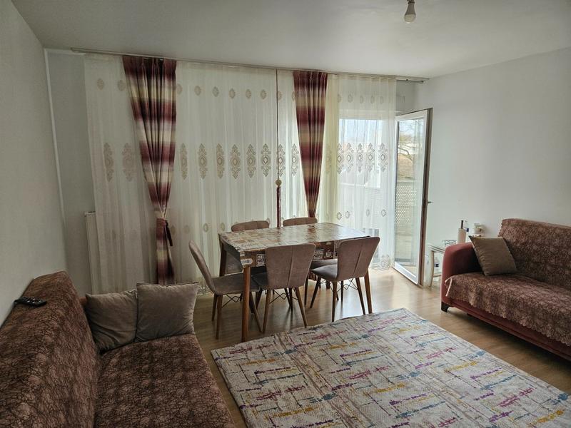 Appartement - 64 m² - 3 pièces