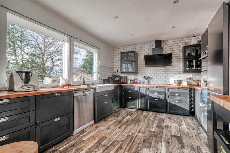 Maison - 85 m² - 4 pièces