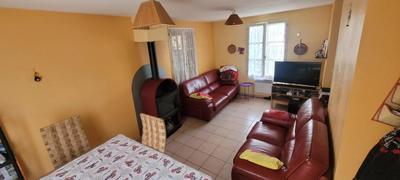 Maison - 107 m² - 7 pièces