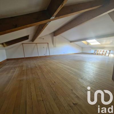 Maison - 83 m² - 2 pièces