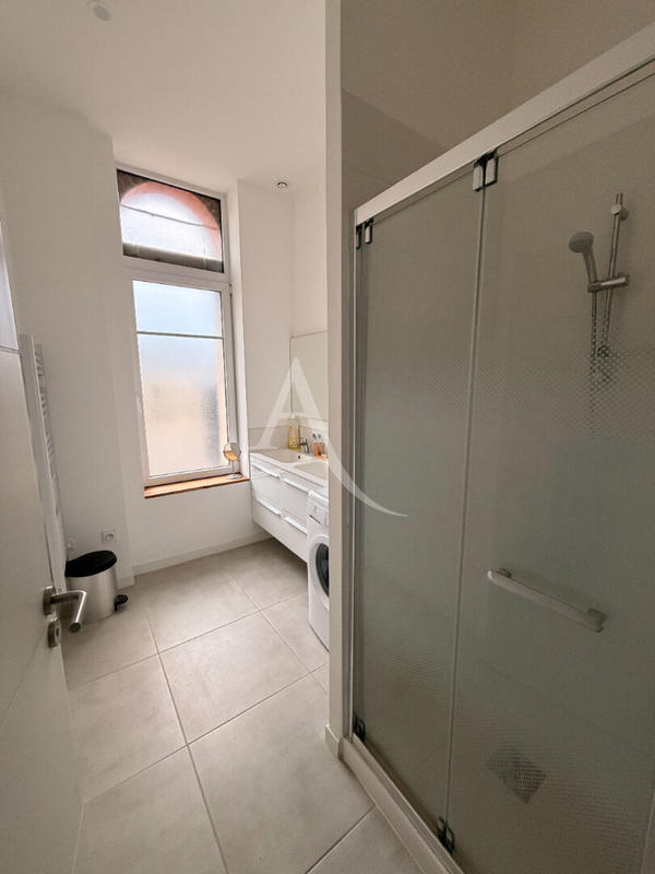 Appartement - 77 m² - 3 pièces