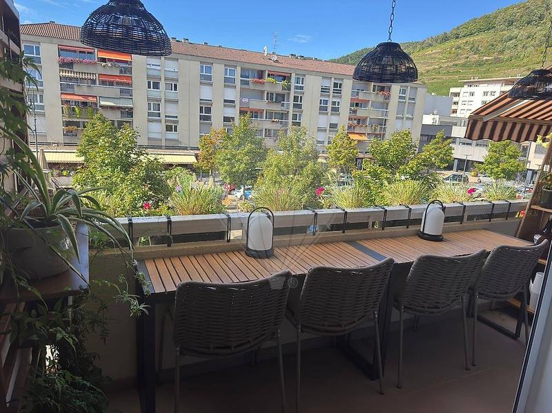 Appartement - 115 m² - 5 pièces