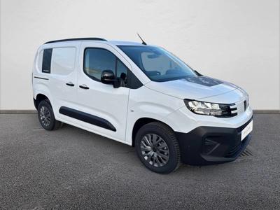 Peugeot Partner Fgn Fourgon m Diesel 100 Ch Manuelle Serie Speciale Pro Skill