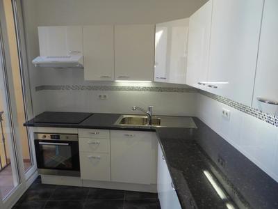 Appartement - 93 m² - 3 pièces