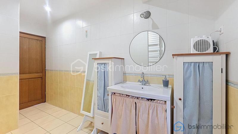 Pavillon - 185 m² - 9 pièces