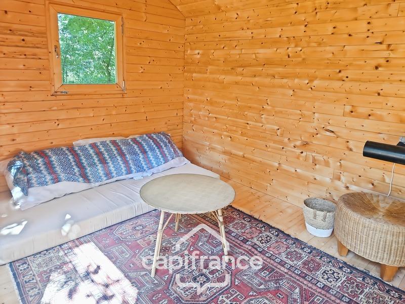 Propriété - 474 m² - 14 pièces