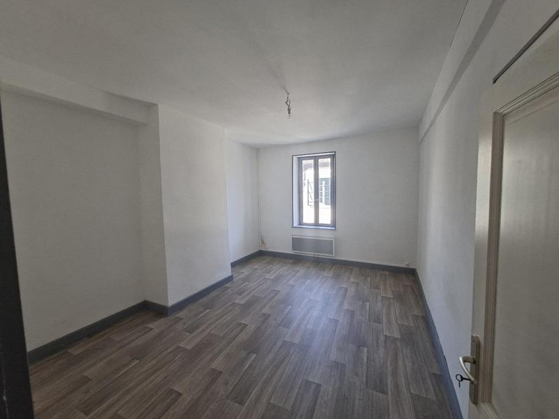 Maison - 107 m² - 7 pièces