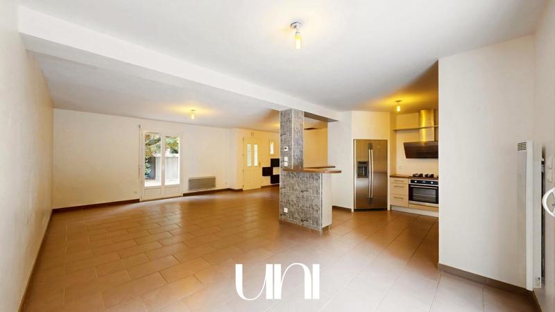 Maison - 88 m² - 3 pièces