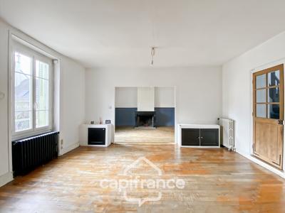 Maison - 223 m² - 8 pièces