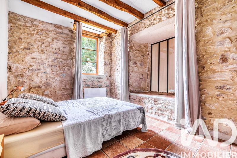 Maison - 432 m² - 18 pièces