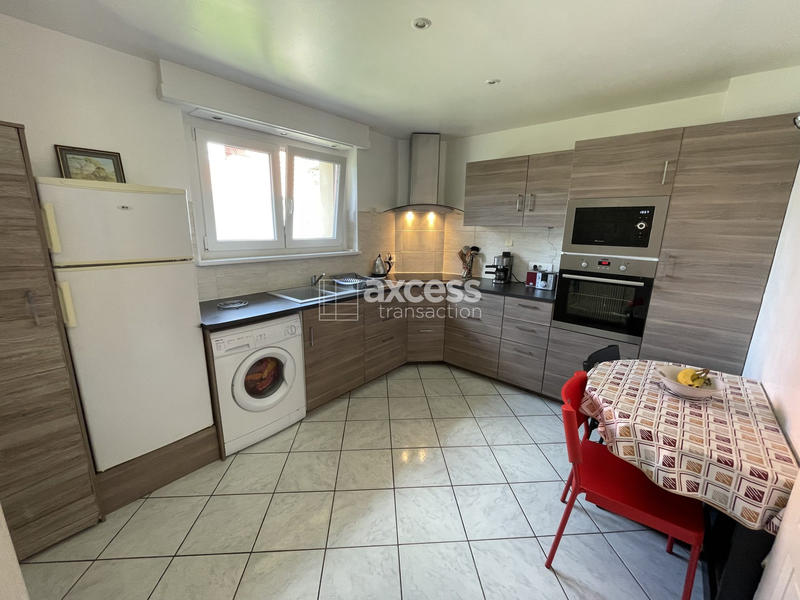 Maison - 138 m² - 5 pièces