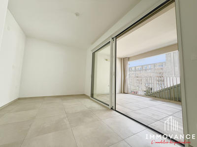 Appartement - 84 m² - 3 pièces