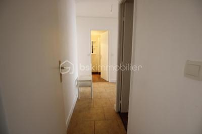 Appartement - 77 m² - 4 pièces