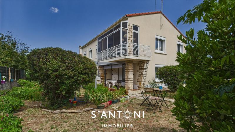 Maison - 145 m² - 6 pièces