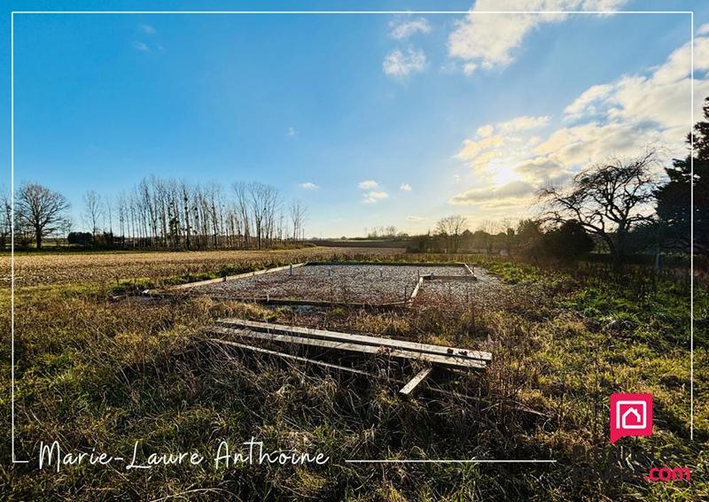 Terrain constructible - 4 425 m²