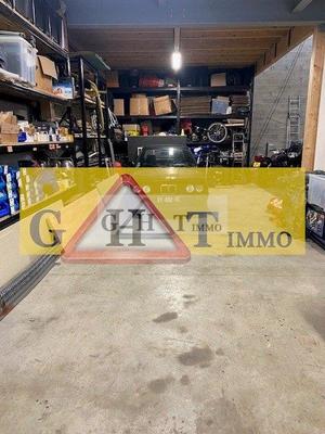 Entrepôt - 280 m²