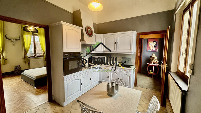 Maison - 209 m² - 10 pièces