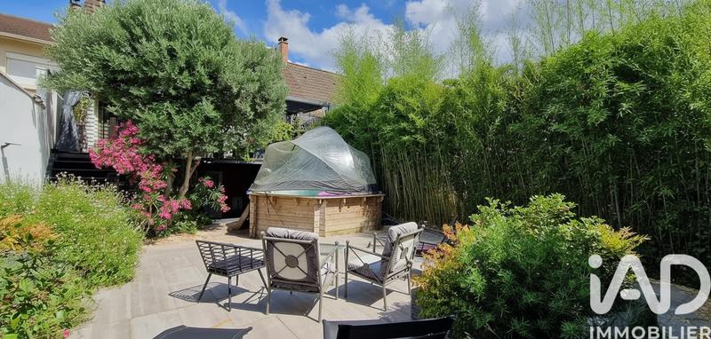 Maison - 140 m² - 5 pièces