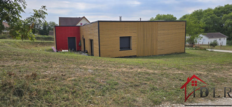 Maison - 122 m² - 5 pièces