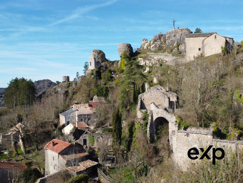 Maison ancienne - 290 m² - 8 pièces